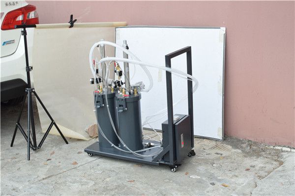 點(diǎn)膠機(jī),硅膠點(diǎn)膠機(jī)