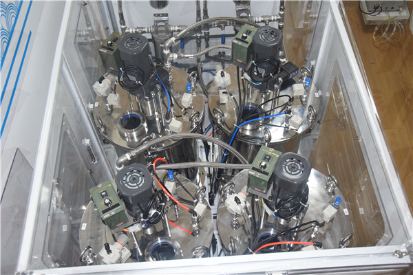 自動(dòng)噴膠機(jī)細(xì)節(jié)2